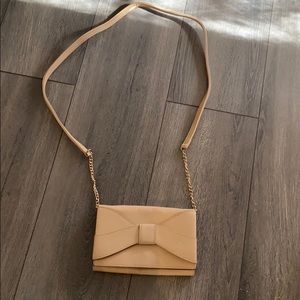 Clutch with shoulder strap